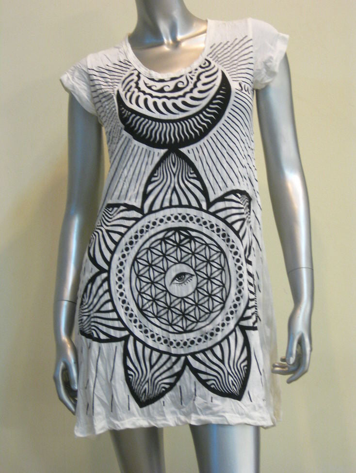Womens White Eye of Flower Dress